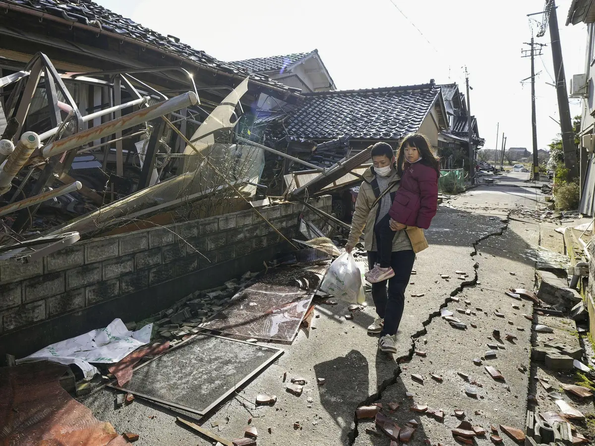 Gempa Kuat Guncang Seram hingga Papua: Penjelasan BMKG