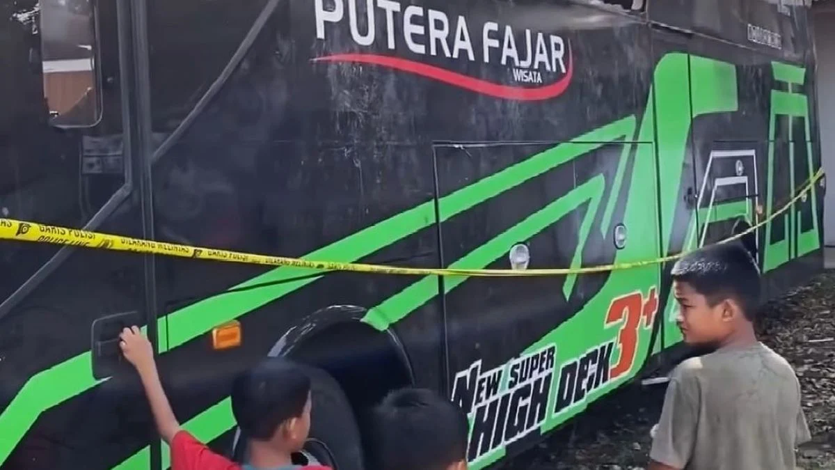 Kemenhub Terjunkan Tim Khusus Dalami Penyebab Kecelakaan Bus di Subang