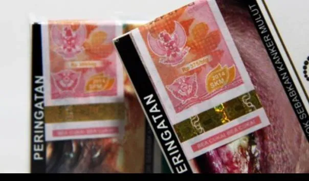 Cukai Rokok Naik di 2025, Harga Marlboro-Sampoerna Kian Mahal: Perlindungan Kesehatan atau Beban Ekonomi? (Ilustrasi)