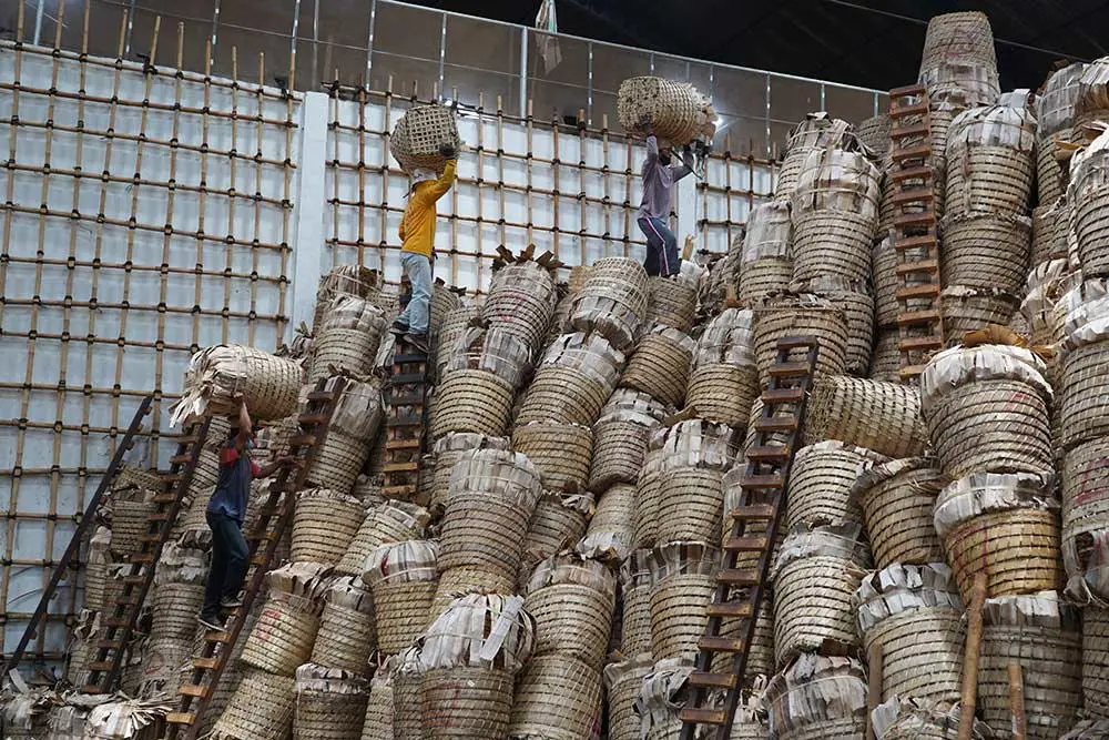 Bea Cukai Malang Tunjukkan Keseriusan Berantas Peredaran Barang Ilegal: Sita Tembakau Iris Ilegal Seberat 1,7 Ton! (Ilustrasi)